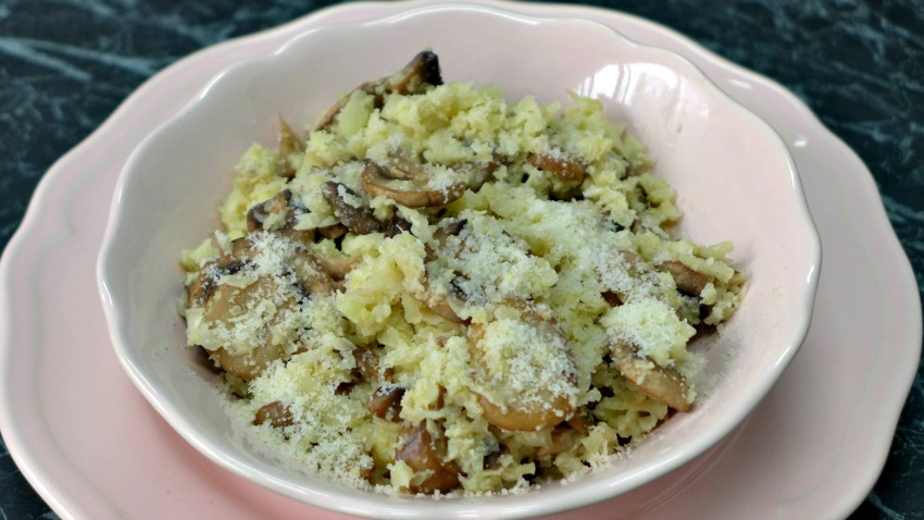 Creamy Mushroom and Cauliflower Risotto Recipe (Low Carb, Keto Diet)