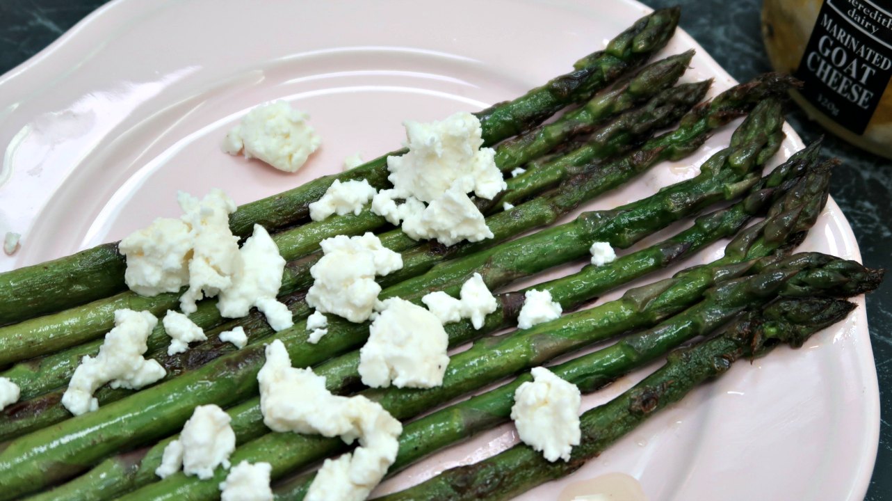 Keto-Sauteed-Aspargus-with-Goat-Cheese-Feta-Recipe-