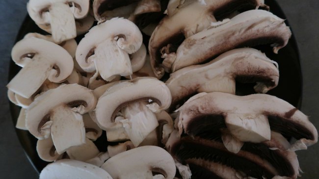 Chopped mushrooms for easy low keto breakfast ideas