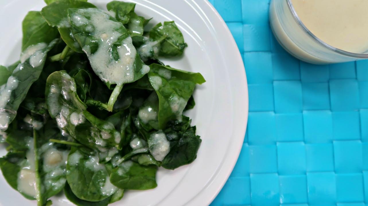 Lemon-Garlic-Low-Carb-Salad-Dressing-Recipe