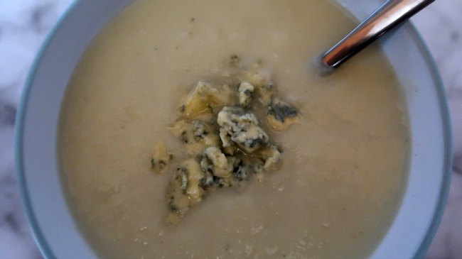 Bowl of creamy cauliflower and leek soup