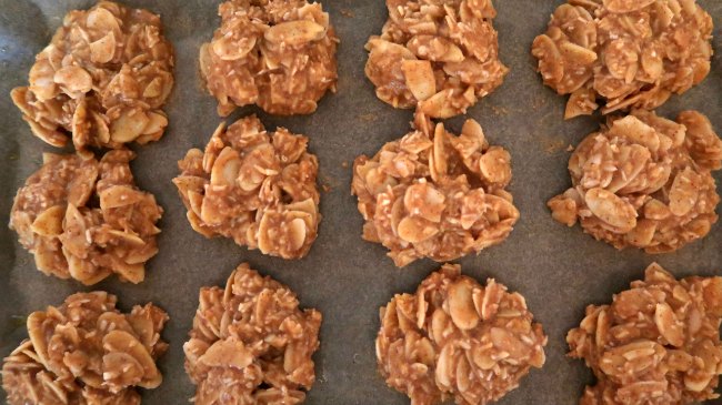 Tray of no bake low carb keto peanut butter cookies