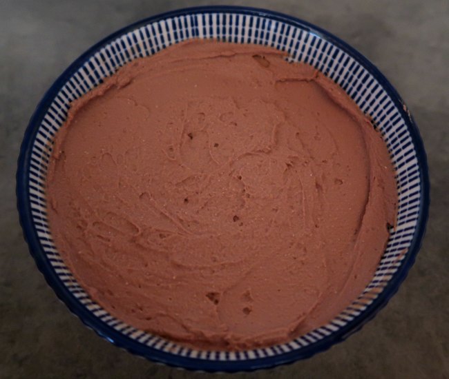 Easy low carb keto chocolate ricotta mousse