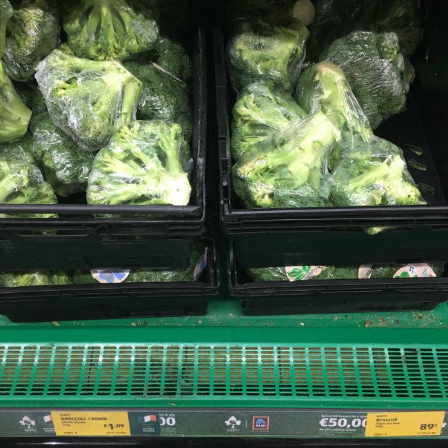 Low Carb vegetables at ALDI - broccoli