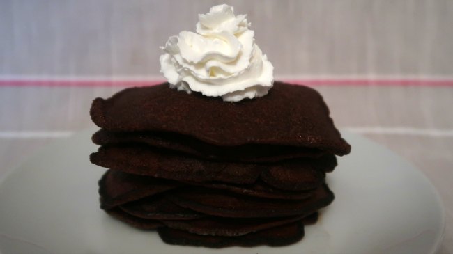 Winter breakfast ideas - easy chocolate pancakes