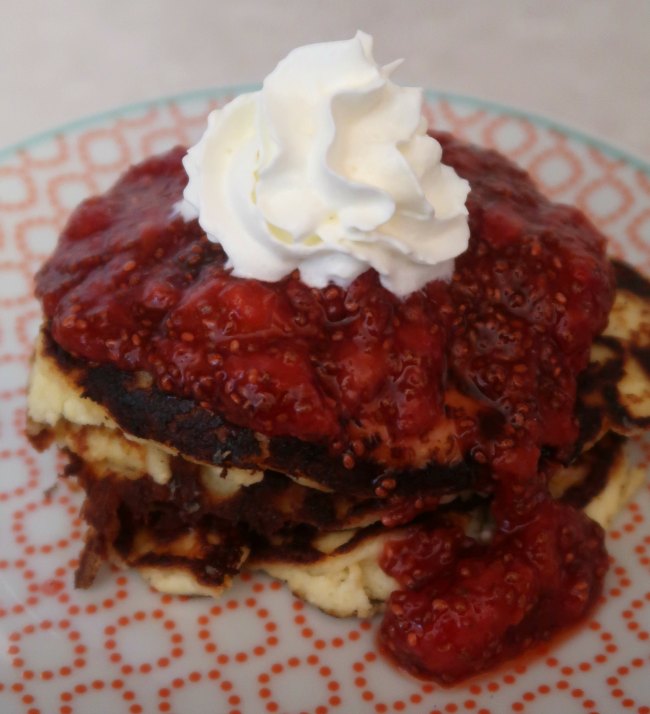 Easy ricotta pancakes recipe - low carb, keto and sugar free