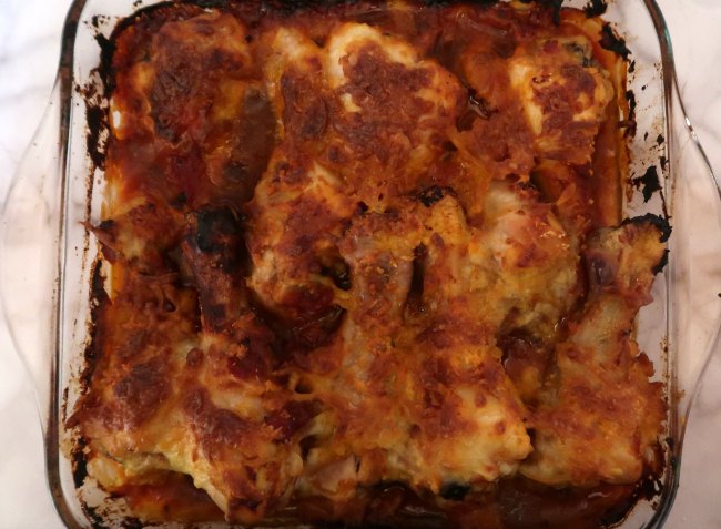 Cheap Keto Dinner Recipes - Cheesy Chicken Bake