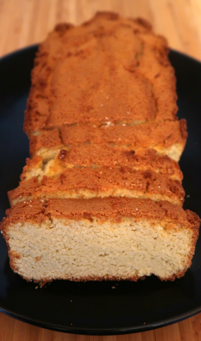 How to make low carb keto bread with coconut flour