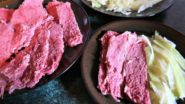 Low Carb Irish Corned Beef and Cabbage Recipe