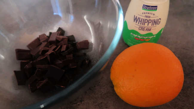 3 Ingredients for chocolate orange mousse recipe