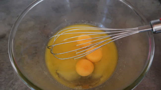 Whisking in eggs