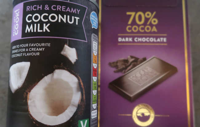 Ingredients - coconut milk and chocolate