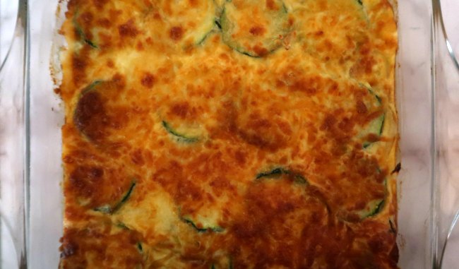 Cheesy zucchini bake