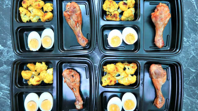 Roast chicken meal prep boxes