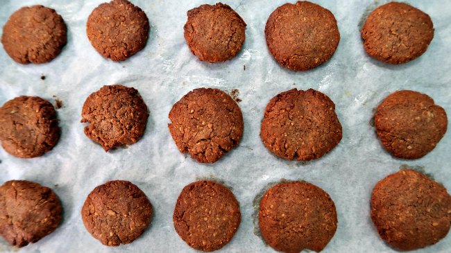 Easy 3 Ingredient Desserts - Peanut Butter Cookies