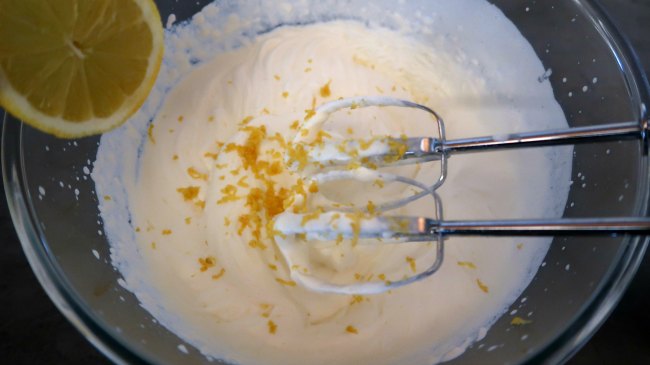 whipped cream icing frosting