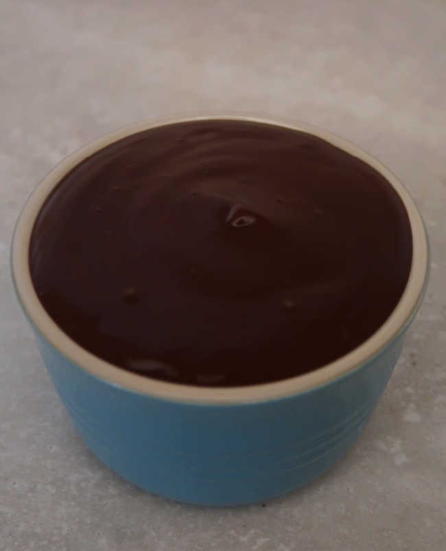 How to make an easy homemade dark chocolate pudding
