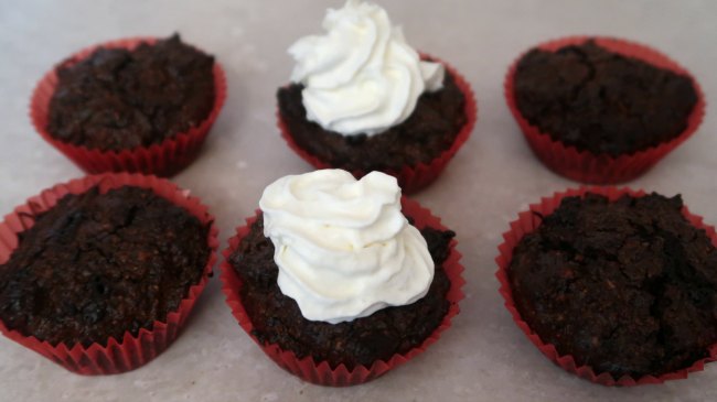 4 ingredient flourless chocolate cupcakes - Dairy Free Dessert Recipes