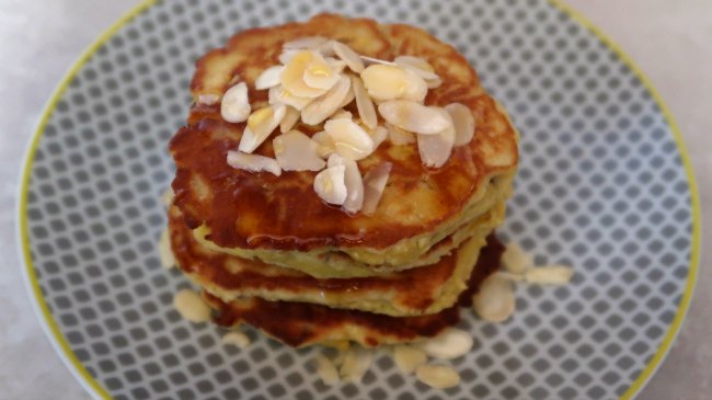 Coconut flour banana pancakes with 3 simple ingredients