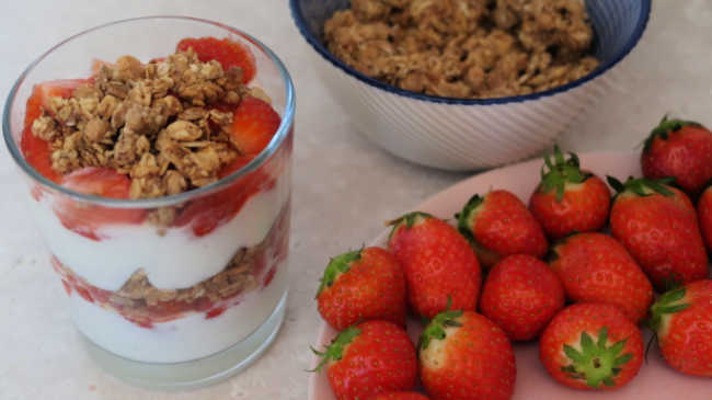 Strawberry and yogurt parfait - Comfort Foods When Sick