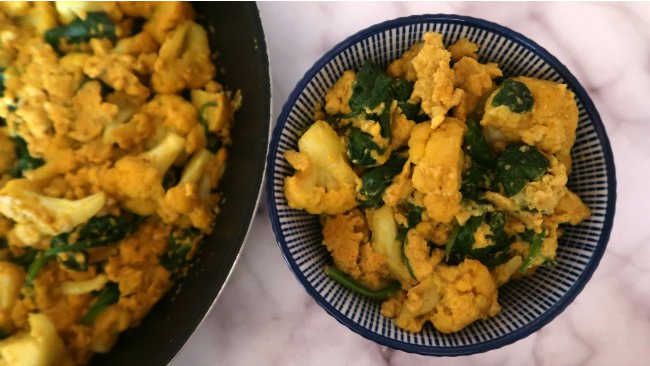 Turmeric Scrambled Eggs Bowl