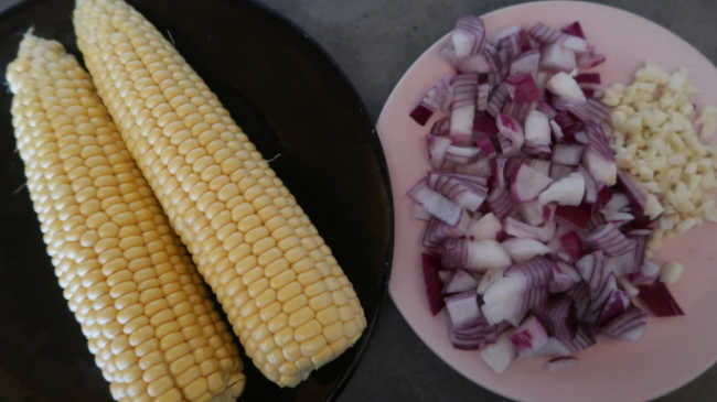 The basic ingredients for the simple easy recipe