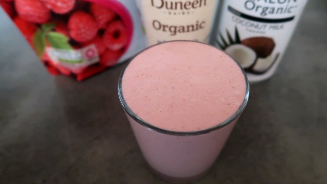 Smoothie with greek yogurt