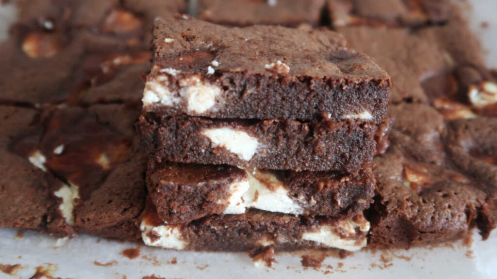 Fudgy Chocolate Cheesecake Brownies with Coconut Flour - easy gluten free dessert